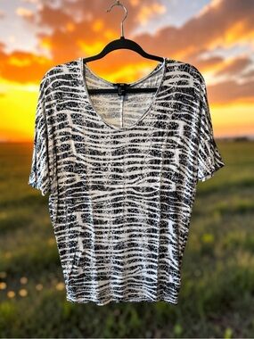 H&M Black & White Striped Marble Print Scoop Neck T-Shirt with Dolman Sleeves